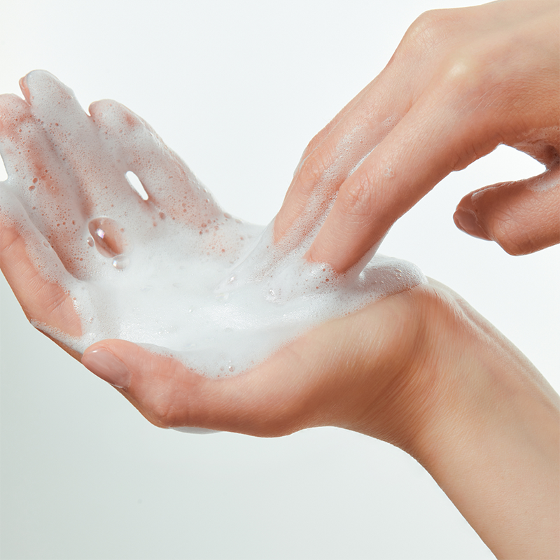 Heartleaf Hyaluron Soothing Pore Cleansing Foam